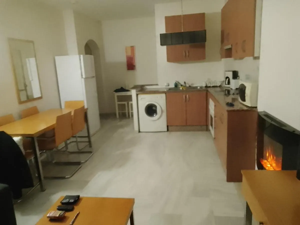 C P Oasis Club Apartamento Málaga 0*,  España