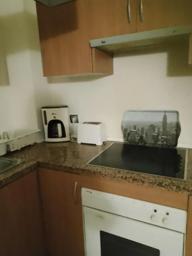 C P Oasis Club Apartment Malaga 0*,